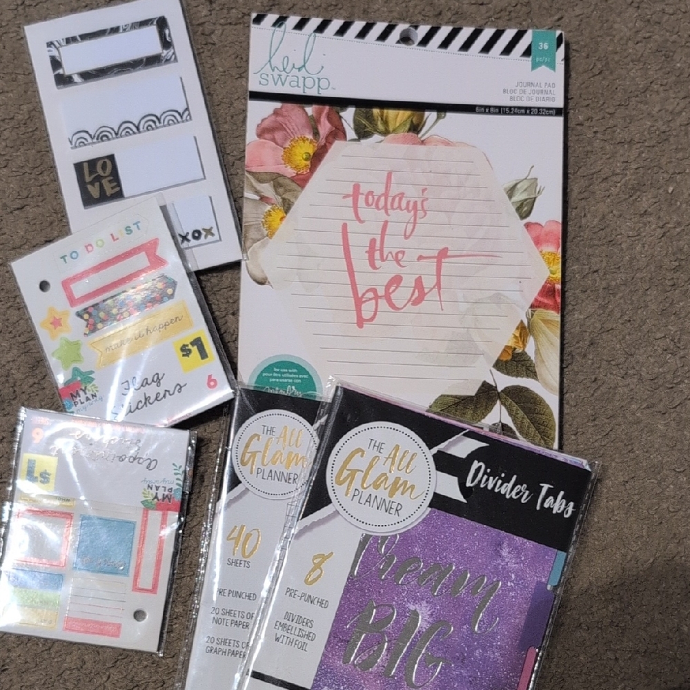Heidi Swapp Floral and Glitter Planner Kit